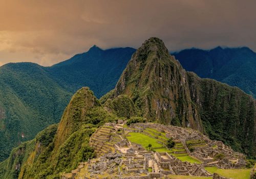 Cusco Enigmatic Embrace